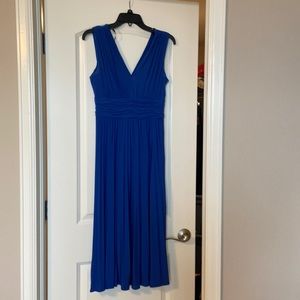 Blue Sleeveless Dress With Plunging Neckline Size 8
